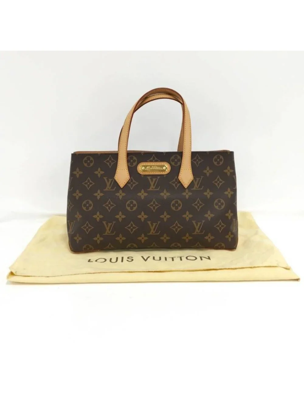 Louis Vuitton Wilshire PM Monogram Handbag